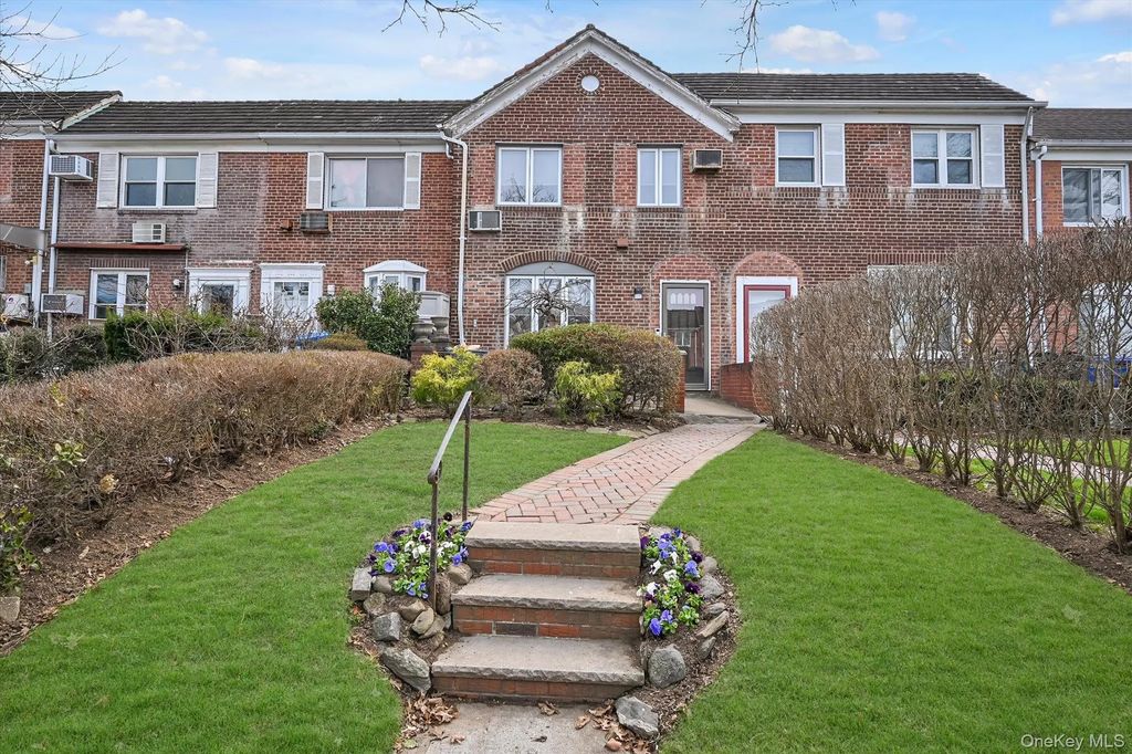 136-54 71st Road, Kew Garden Hills