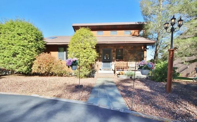 44 Lake Shore Drive S, Rock Hill