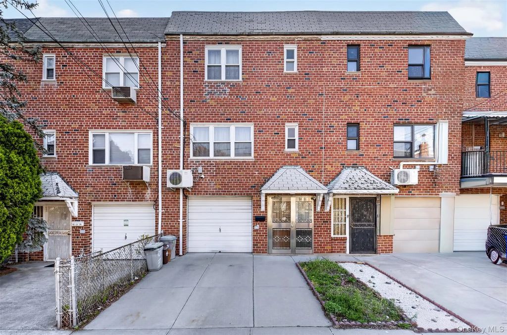 5031 68th Street, Woodside