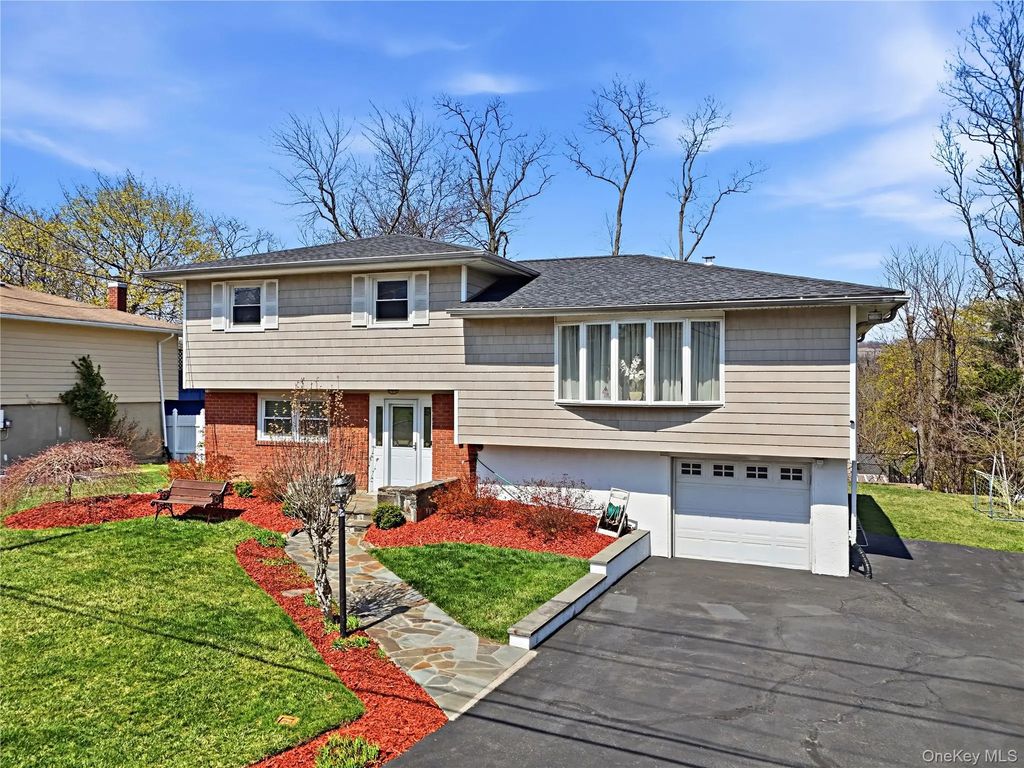 10 Valleyview Road, Elmsford