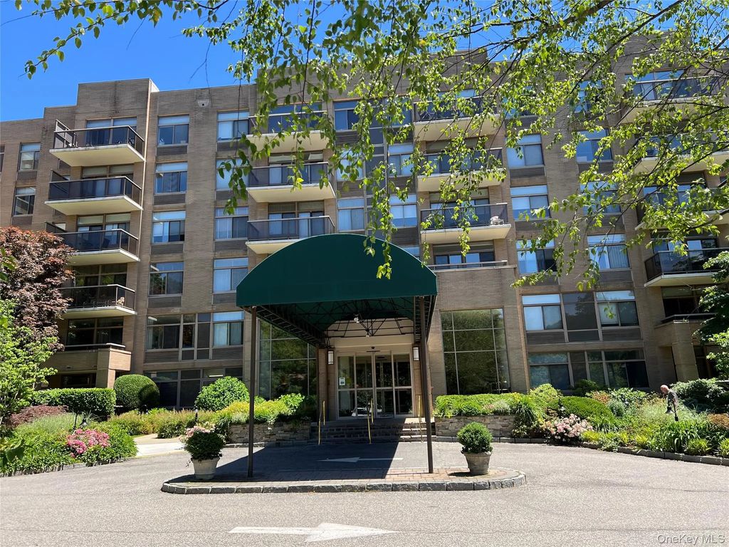35 N Chatsworth Avenue # 1j, Larchmont