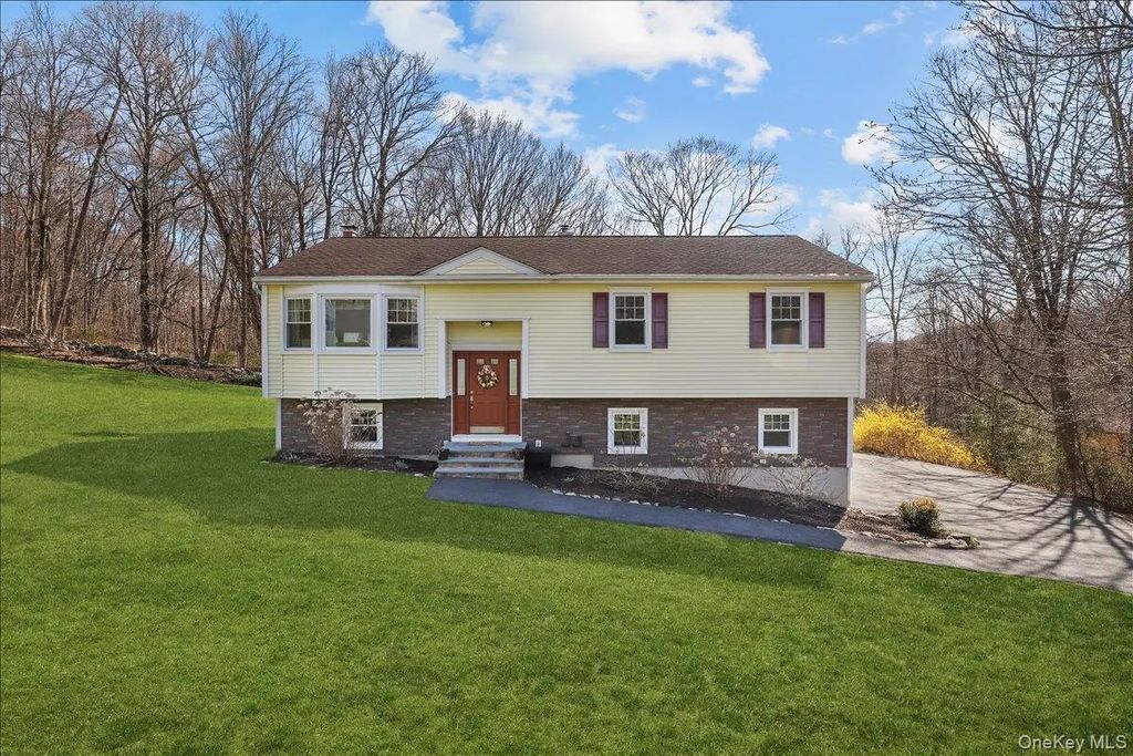 104 Carey Street, Mahopac