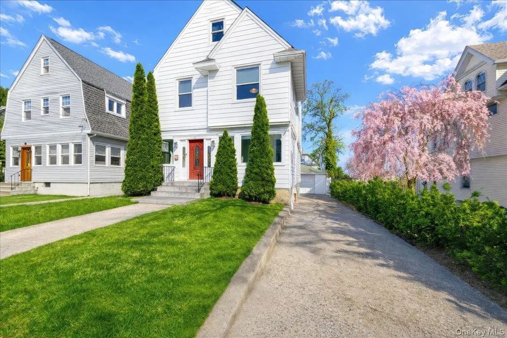 12 Tower Place, Yonkers