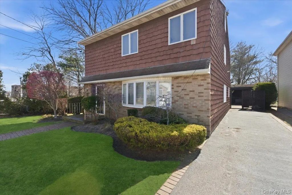 151 Wanser, Inwood