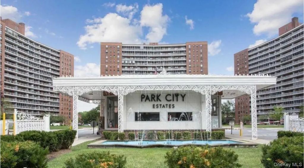 61-35 98 Street # 5b, Rego Park