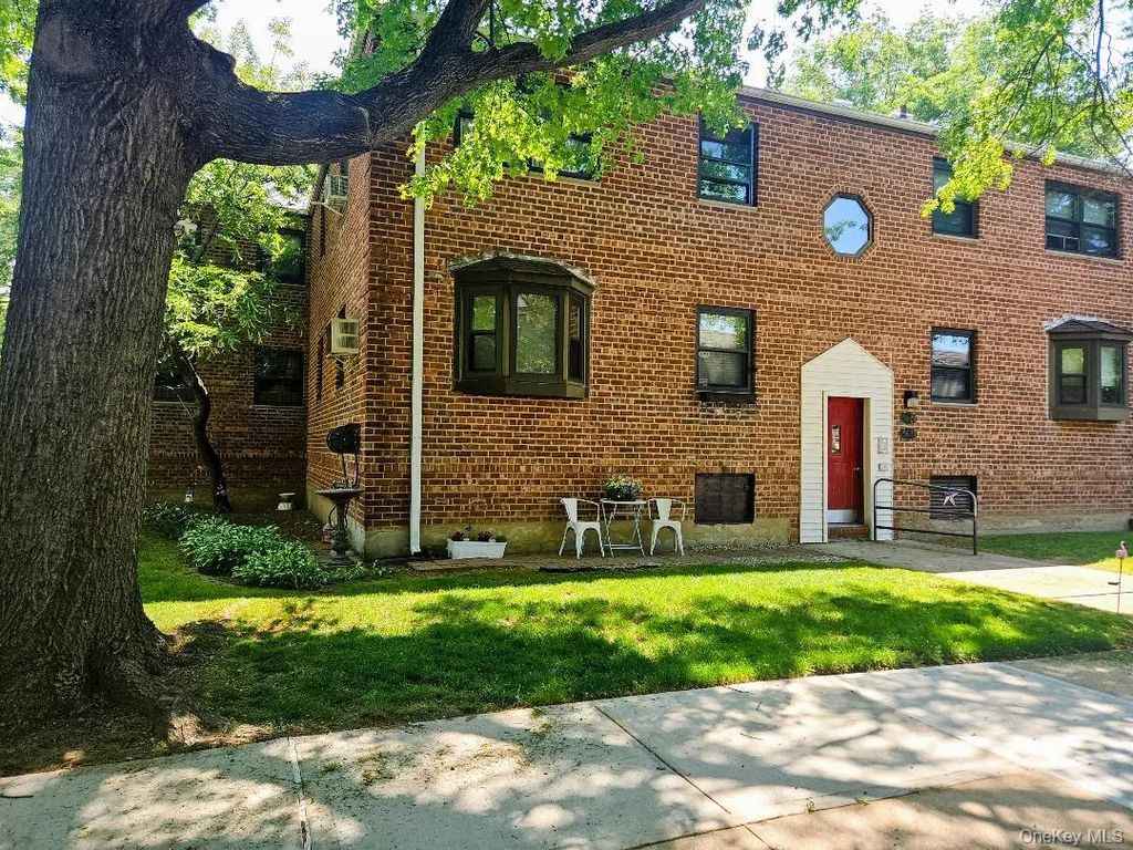 156-29 80th Street # 1-296-cu, Howard Beach