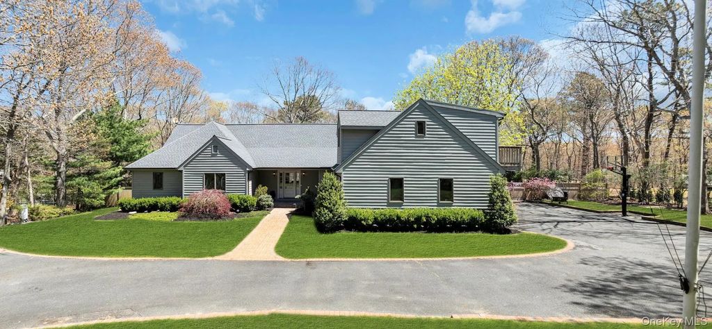 3 Quail Run, Hampton Bays
