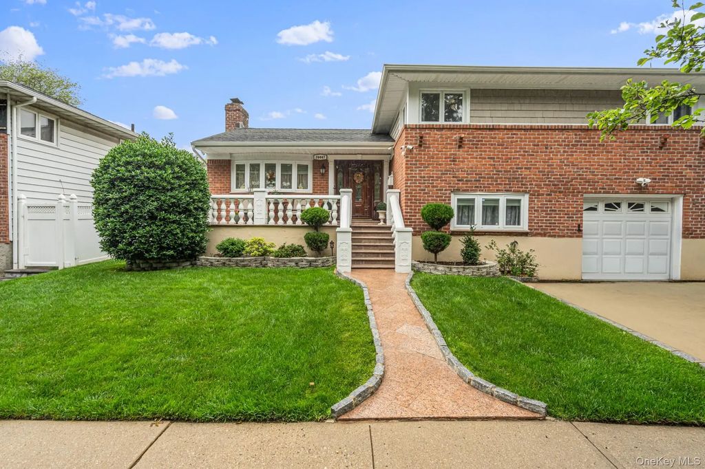 264-47 Grand Central Parkway, Flushing