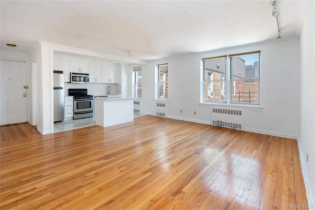 6505 Yellowstone Boulevard # 6h, Forest Hills
