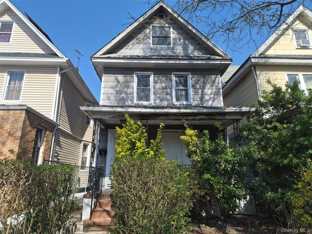 9119 110th Street, Richmond Hill