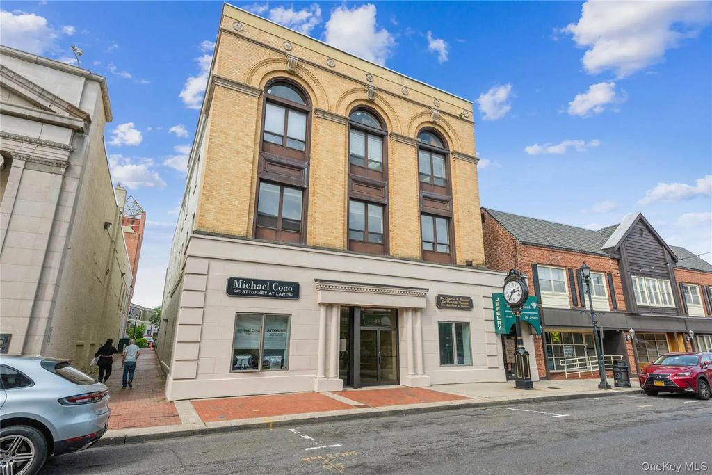 15 Glen Street # 104, Glen Cove