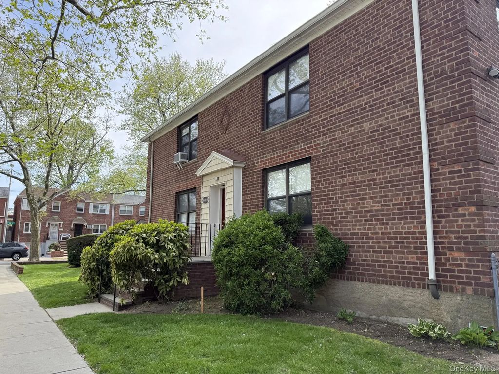 37-16 191st Street # 152, Flushing