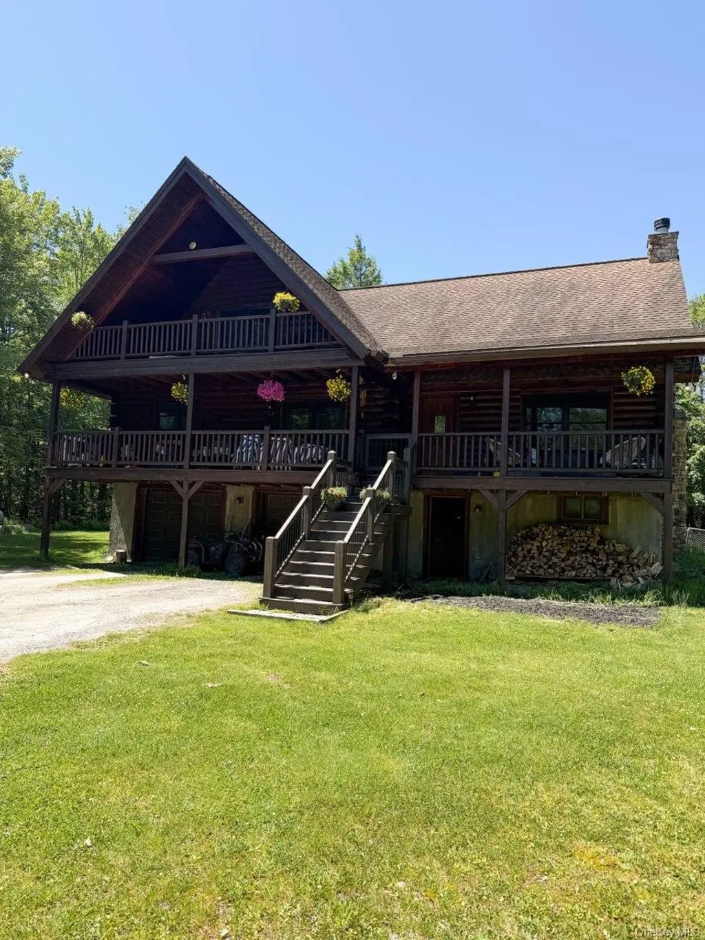 412 Pine Grove Road, Smallwood