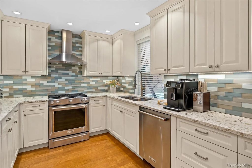 83-30 98th Street # 1h, Woodhaven