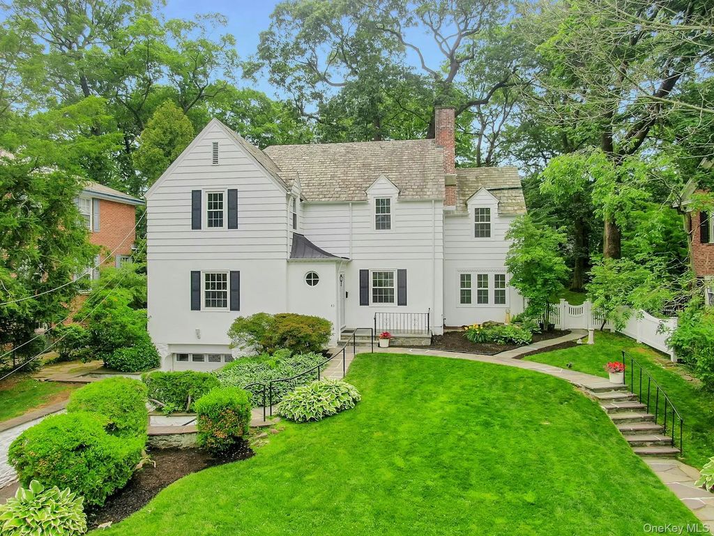 83 Parkway W, Mount Vernon