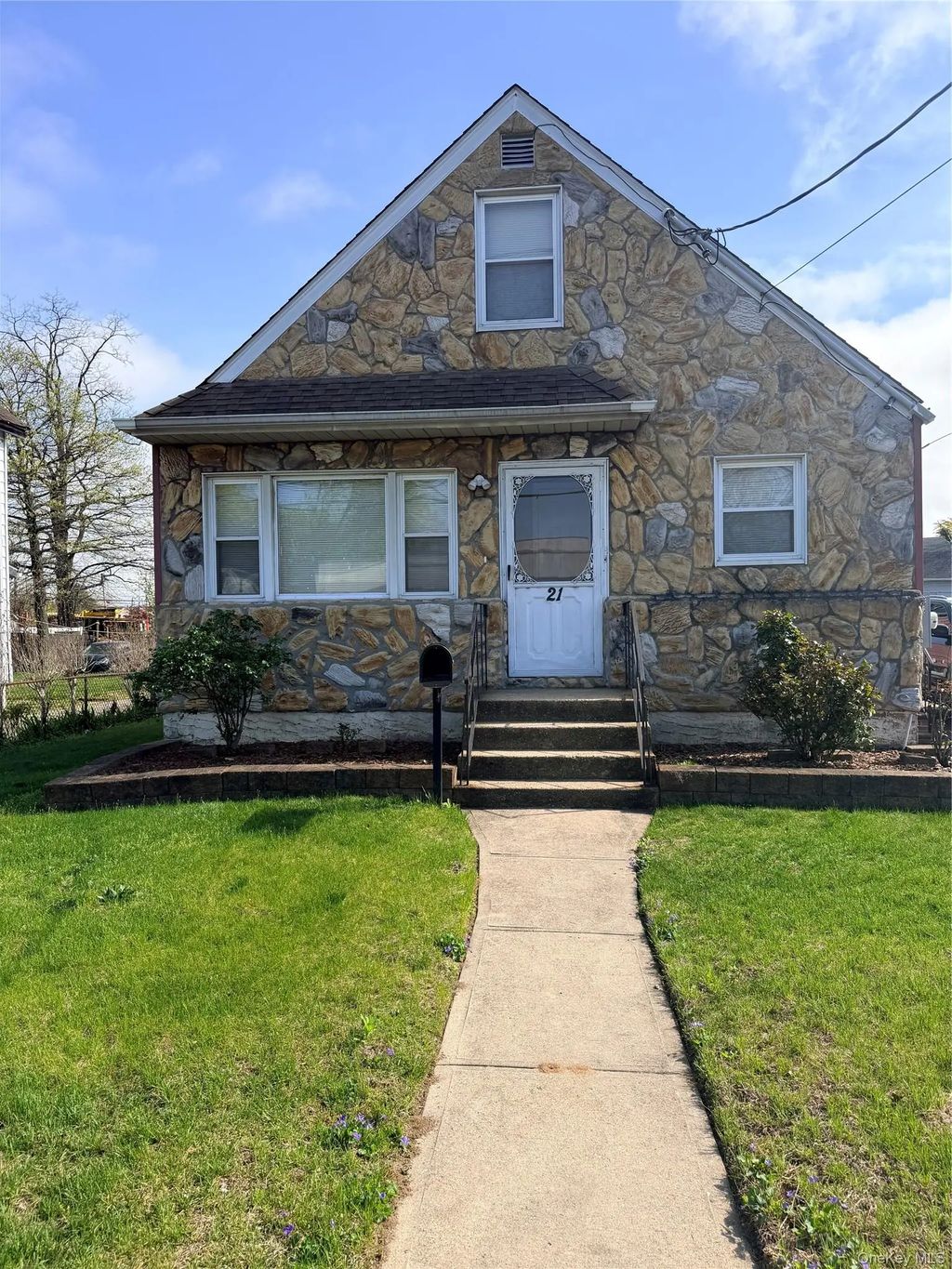 21 W Centennial Ave, Roosevelt