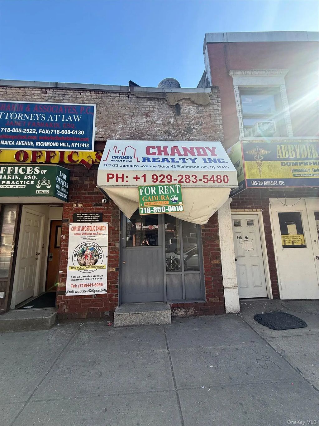 10522 Jamaica Avenue, Richmond Hill