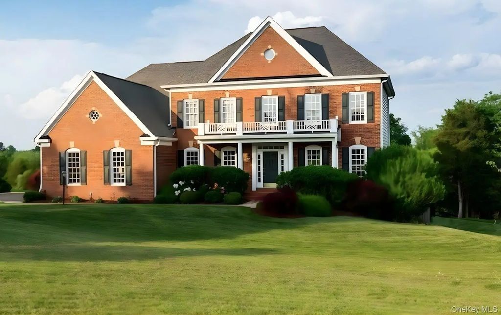 147 Dosoris Lane, Glen Cove