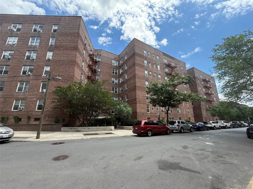 4225 80th Street # 6f, Elmhurst