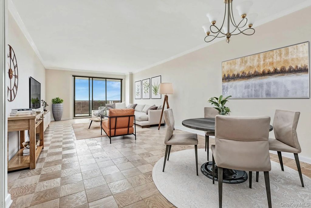110-11 Queens Boulevard # 24l, Forest Hills