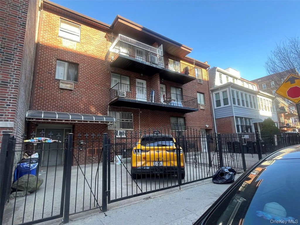 87-33 Elmhurst Avenue, Elmhurst