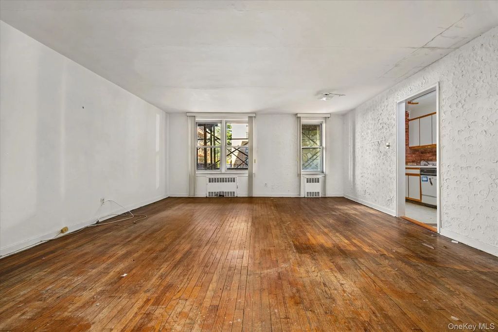 105-33 66th # 1g, Forest Hills