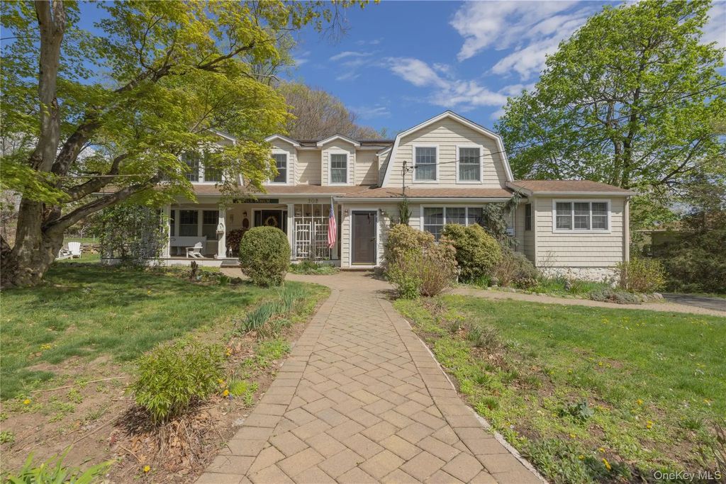 302 Laurel Road, Pearl River
