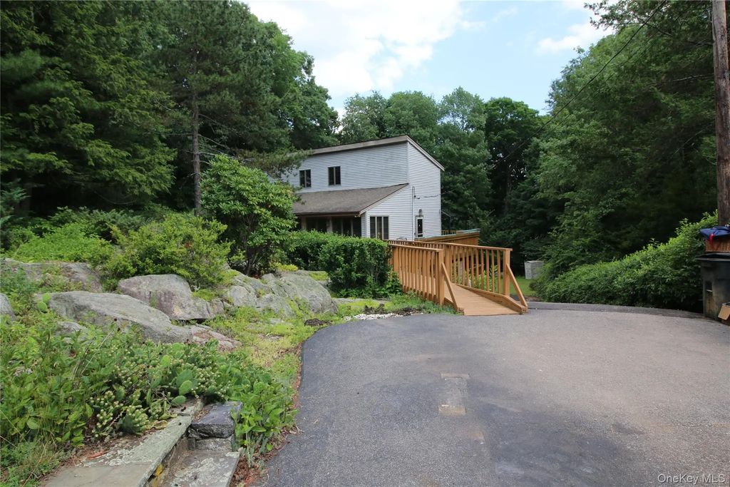 58 Kentview Drive, Carmel