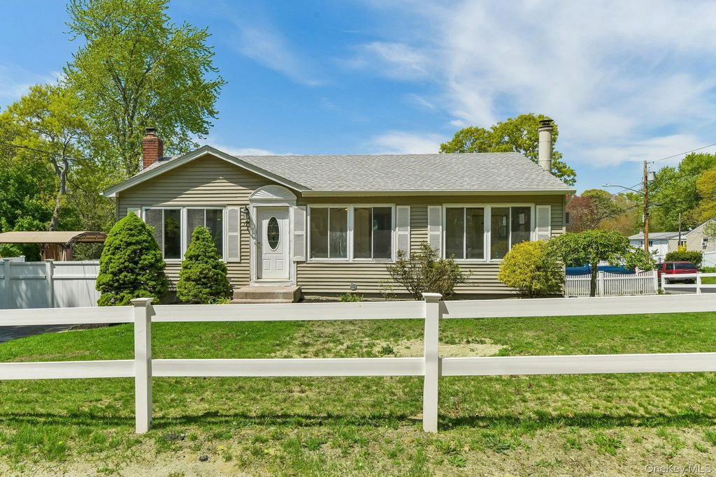 37 Harper Street, Patchogue