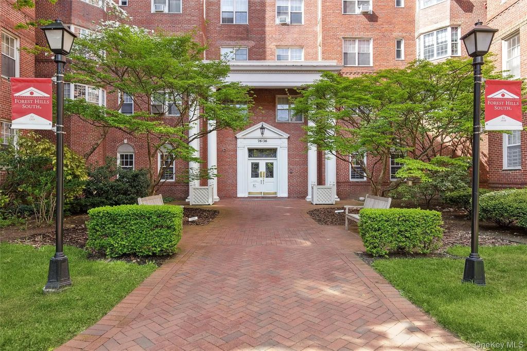 7636 113th Street # 6m, Forest Hills
