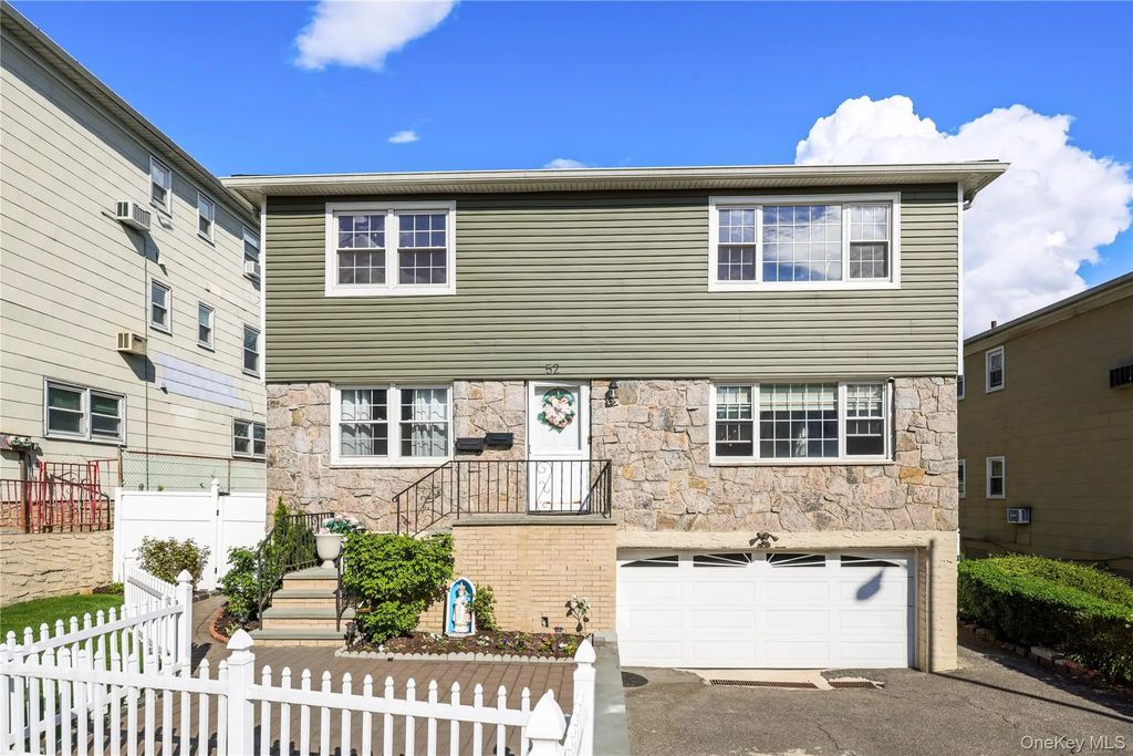 52 Brandt Terrace, Yonkers