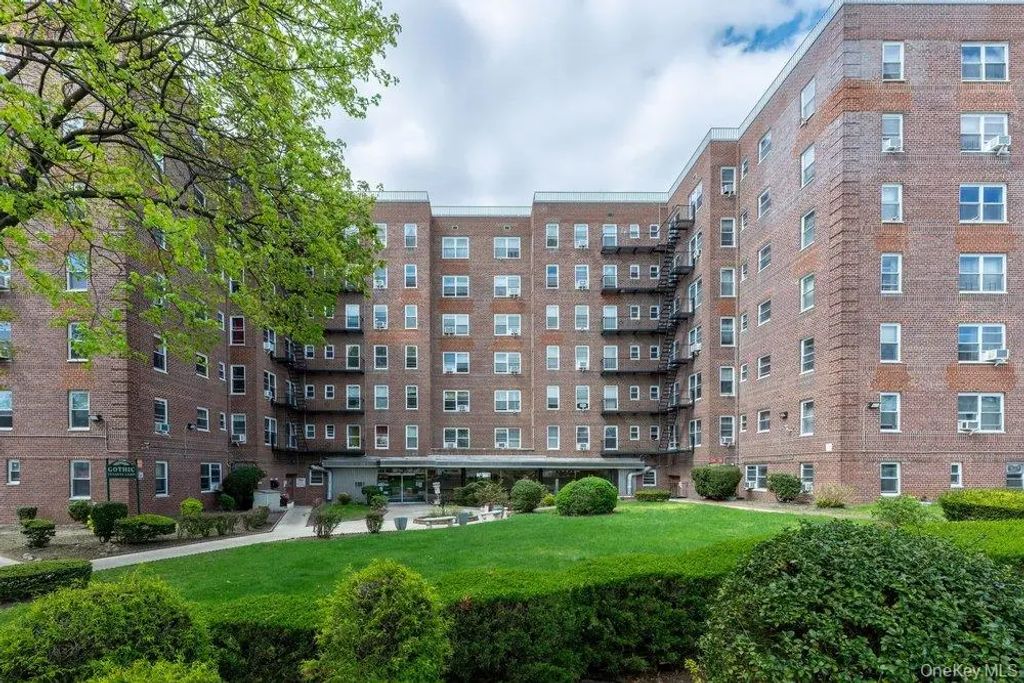 84-50 169th Street # 611, Jamaica Hills