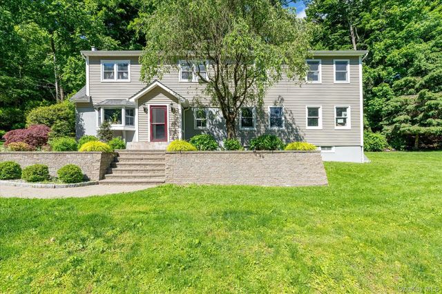 472 Union Valley Road, Mahopac