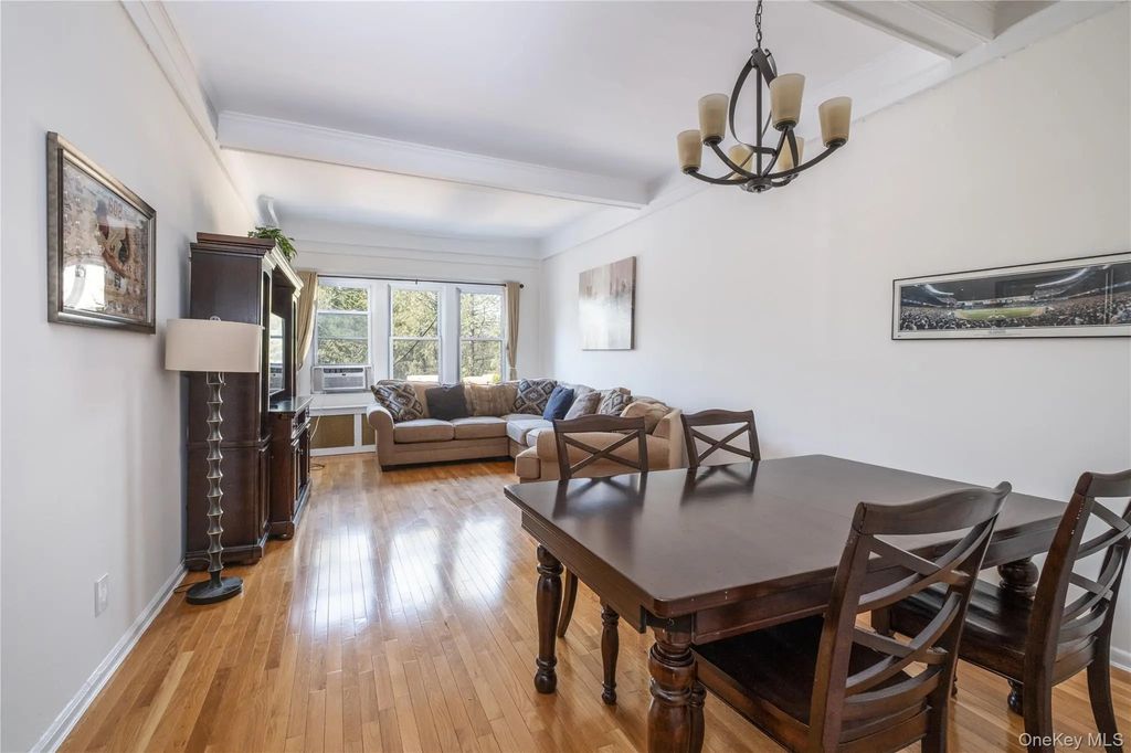 124 Pelhamdale Avenue # 9a, Pelham