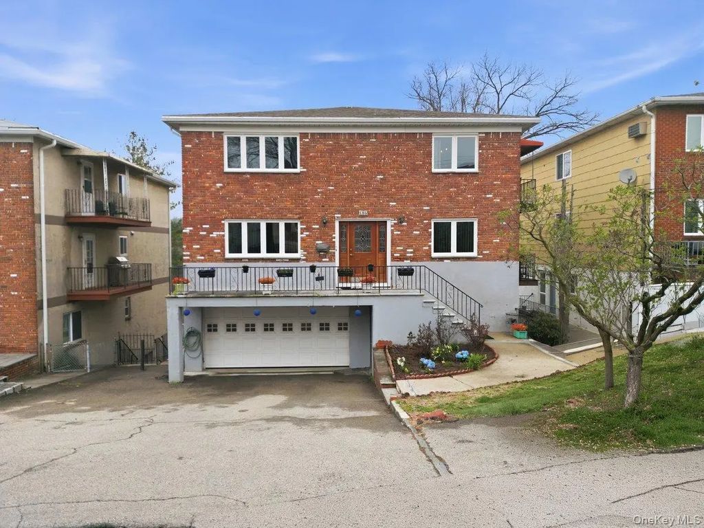 185 Bennett Avenue, Yonkers