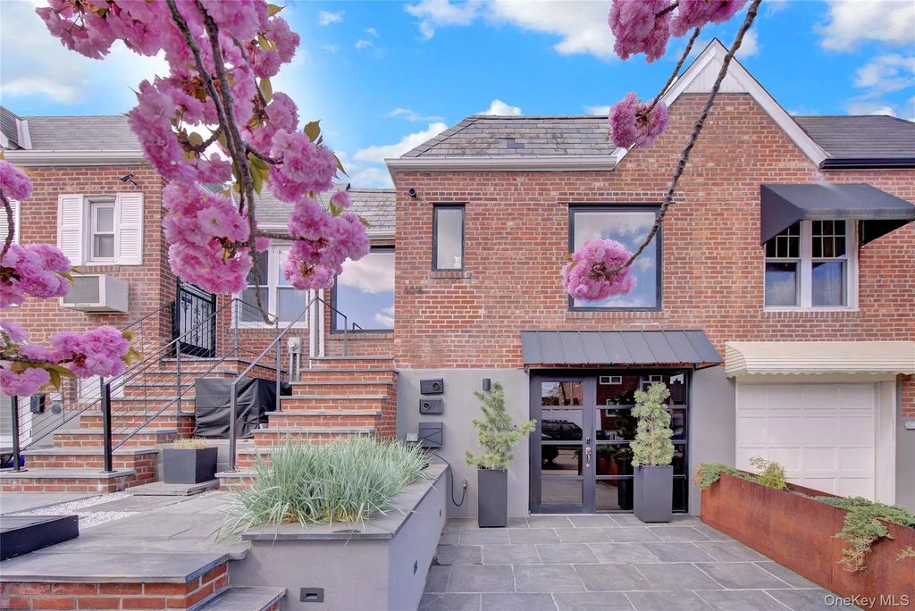 6016 68th Street, Maspeth