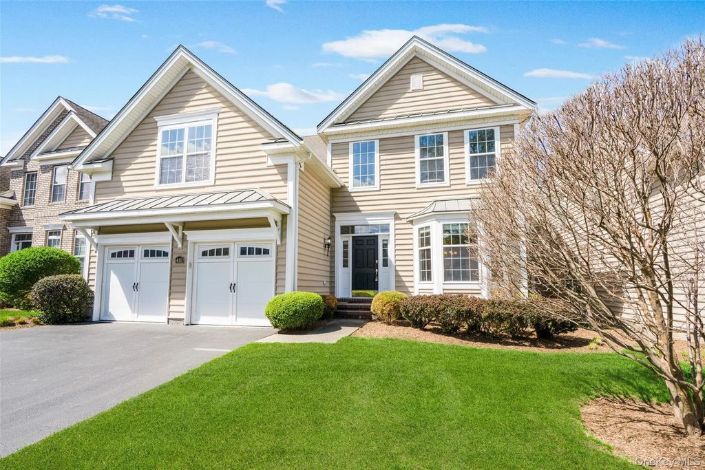 411 Vassar Place, Fishkill