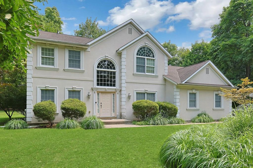 92 Scotland Hill Road, Chestnut Ridge