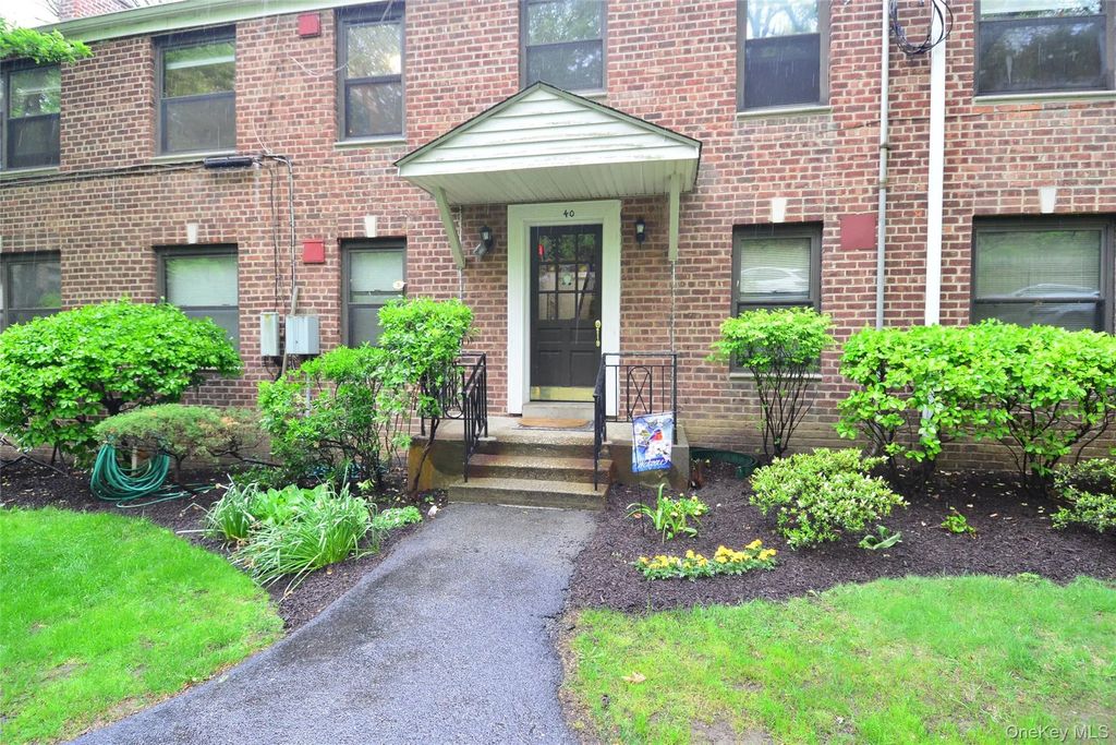 40 Rockledge Road # 2a, Hartsdale
