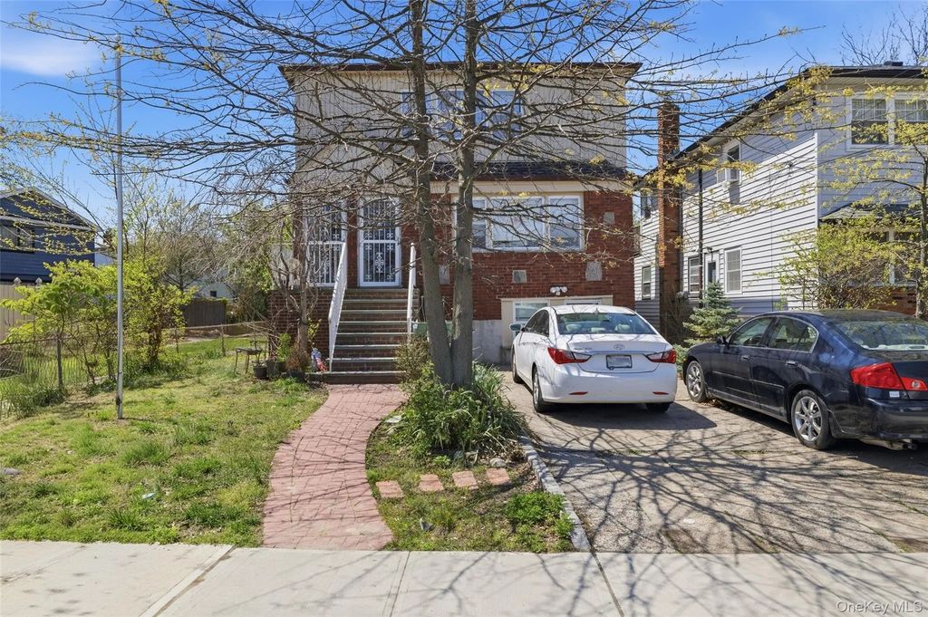 124 Quebec Road, Island Park