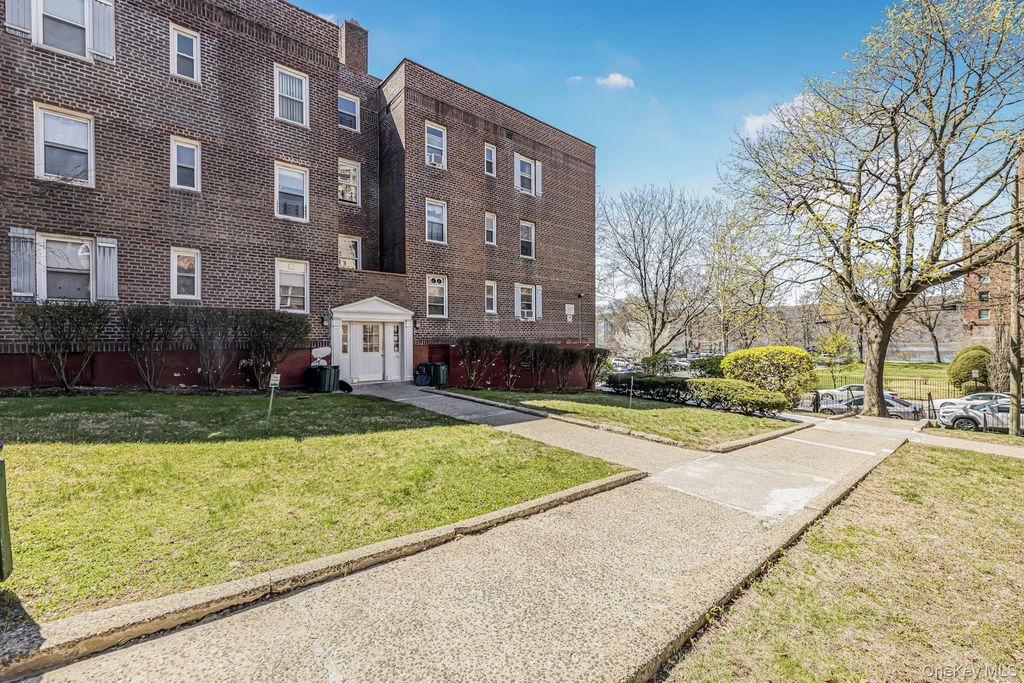 150 Ravine Avenue # 3b, Yonkers