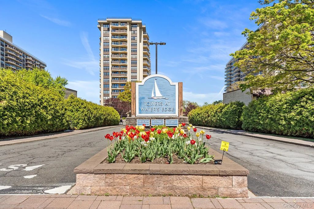 17-85 215th Street # 4l, Bayside