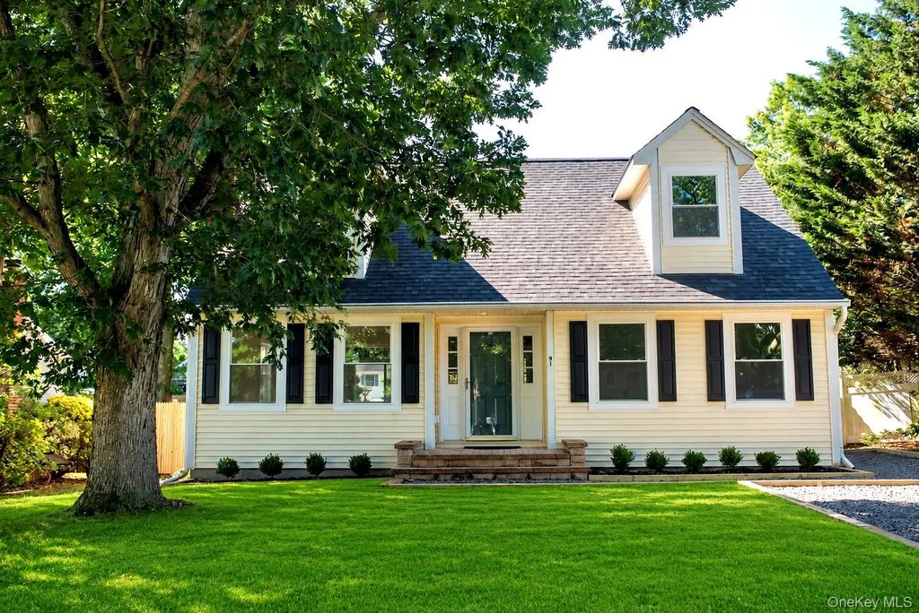 91 17th Street, Wading River