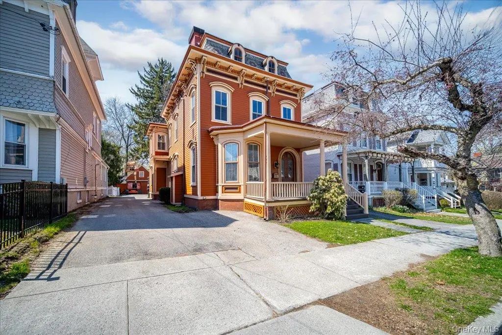 25 Balding Avenue, Poughkeepsie