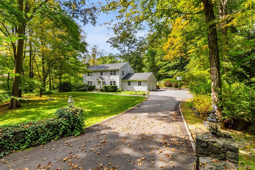 47 Brook Farm Lane, Bedford