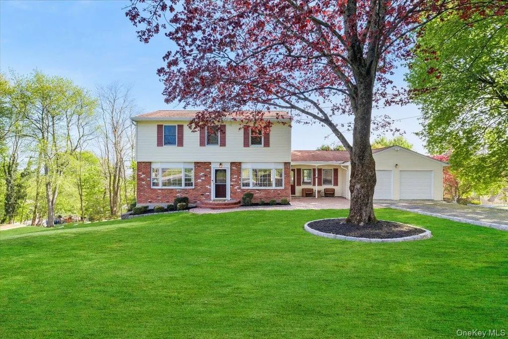 28 Prince Road, Mahopac