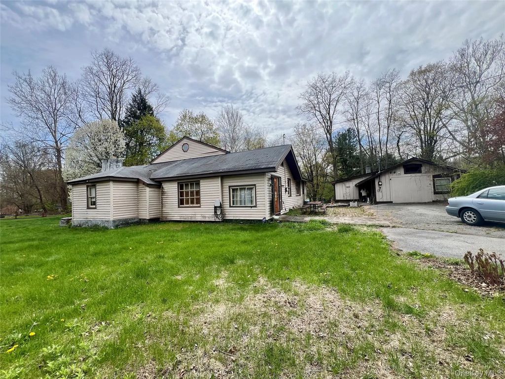 37 Glen Avenue, Dover Plains