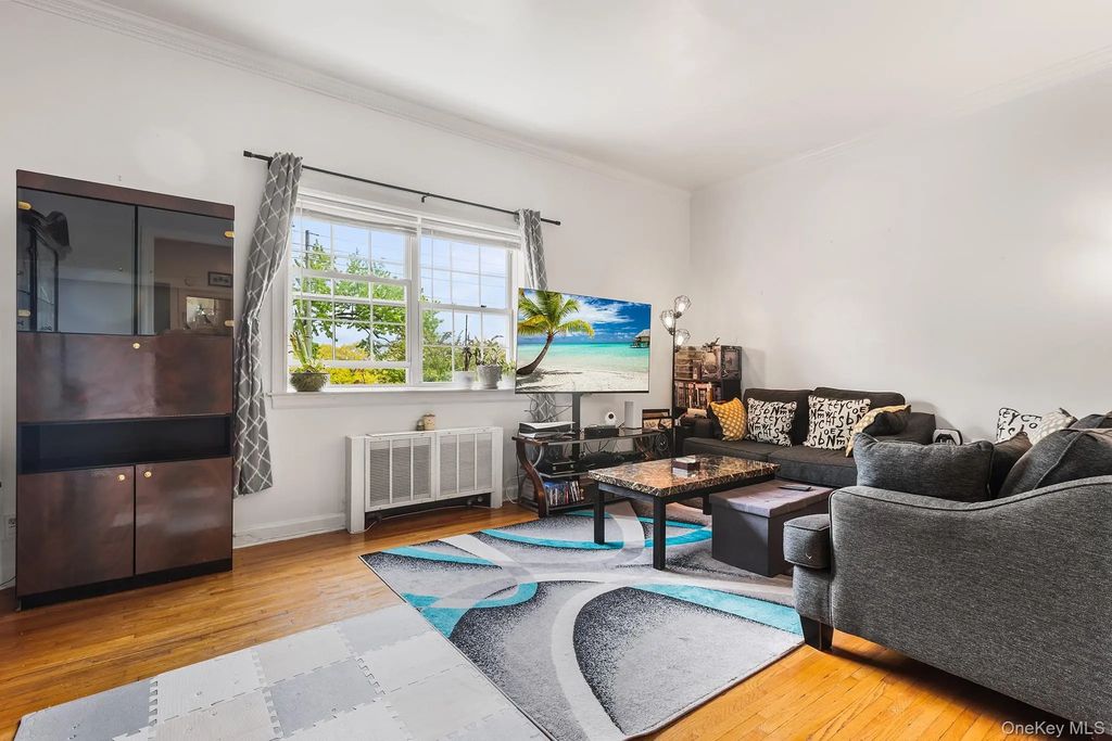 37 Fieldstone # B1, Hartsdale