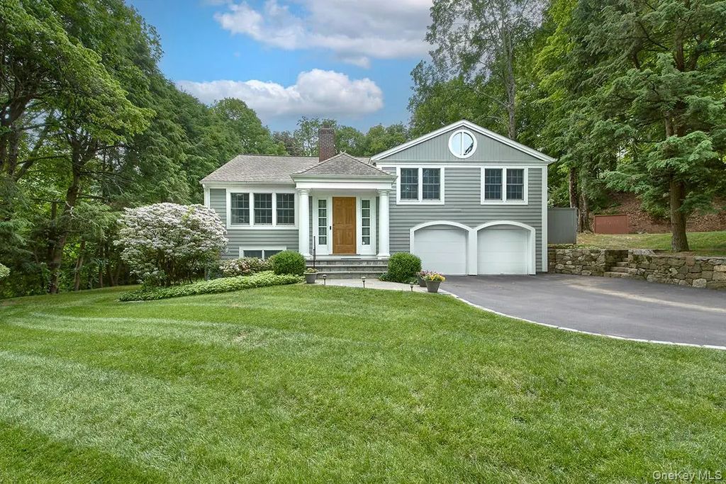 121 Washburn Road, Briarcliff Manor