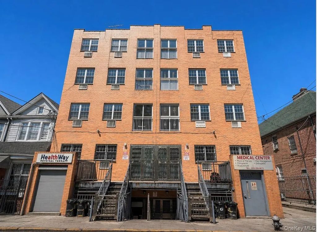 104-33 39th Avenue # 2b, Corona